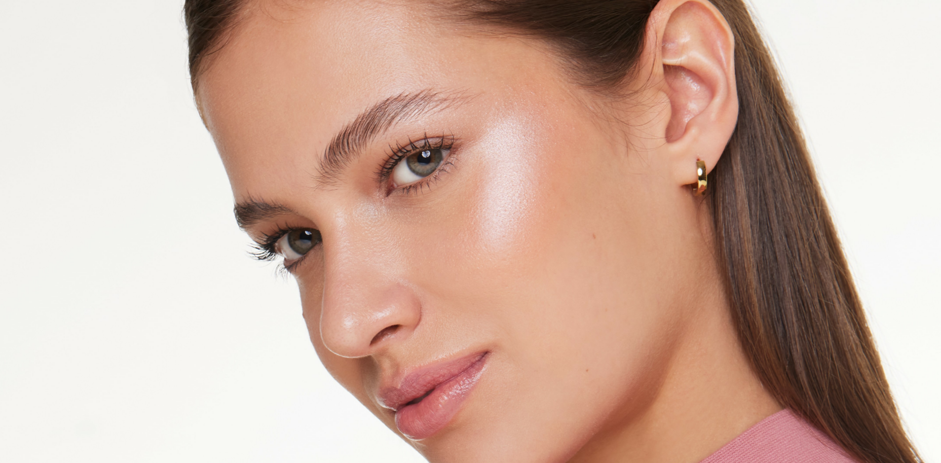 Where to highlight online makeup