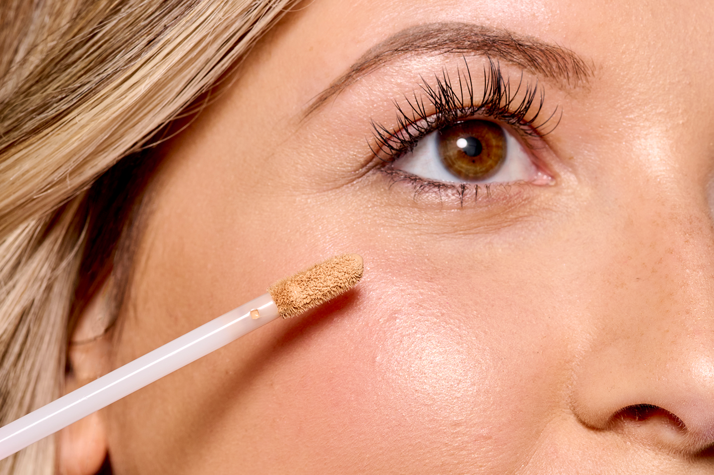 Tips For Applying Concealer To Nix Under Eye Bags essence makeup