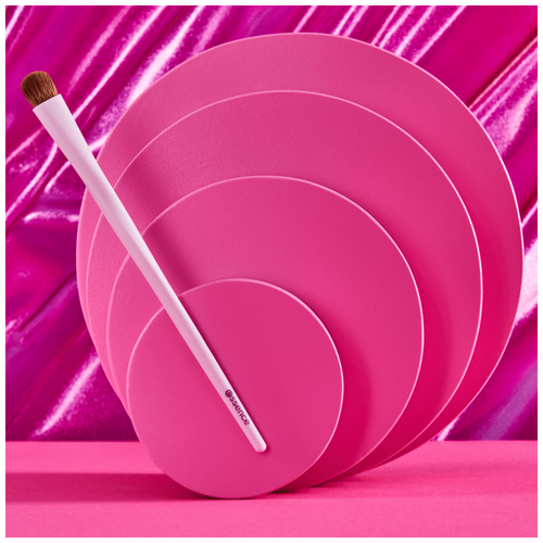 eyeshadow brush