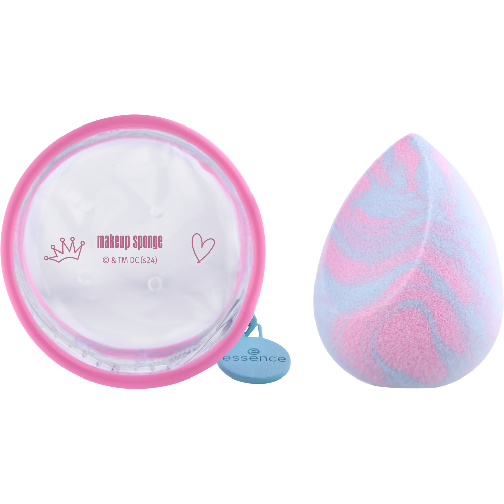 Harley Quinn makeup sponge essence makeup