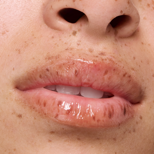 the super peptide glossy lip treatment
