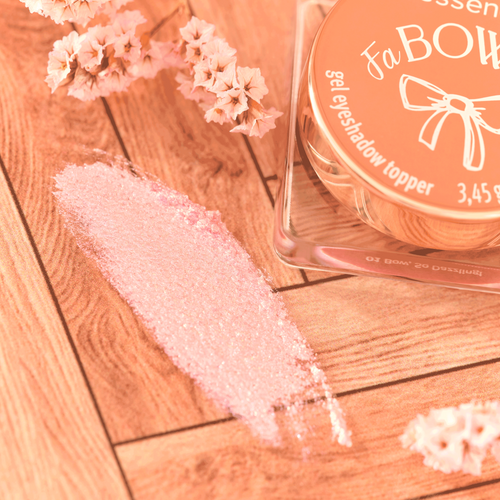 FaBOWlous gel eyeshadow topper