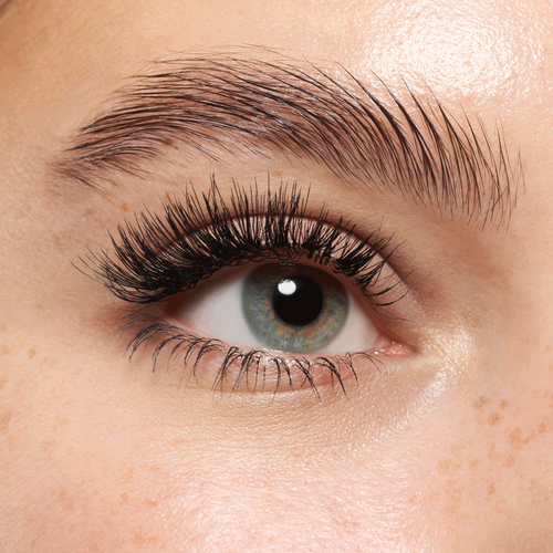 LASHES TO IMPRESS