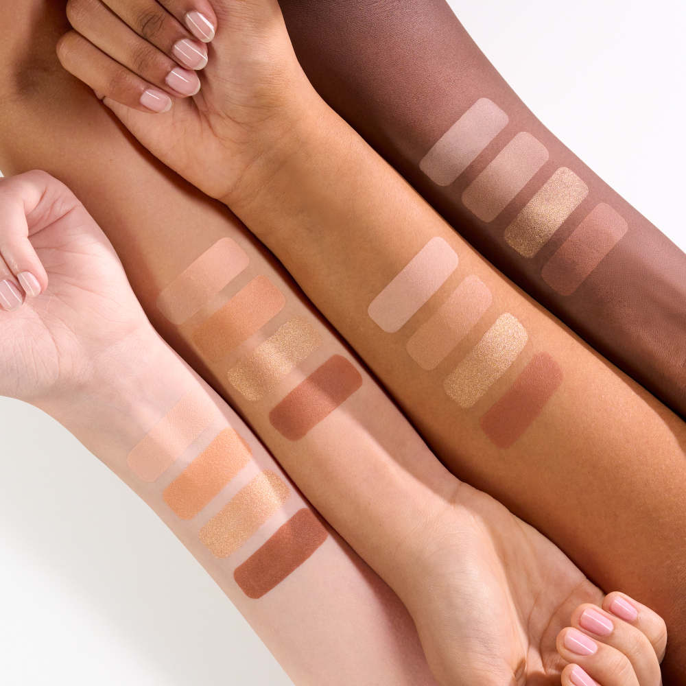 the PEACH edition mini eyeshadow palette
